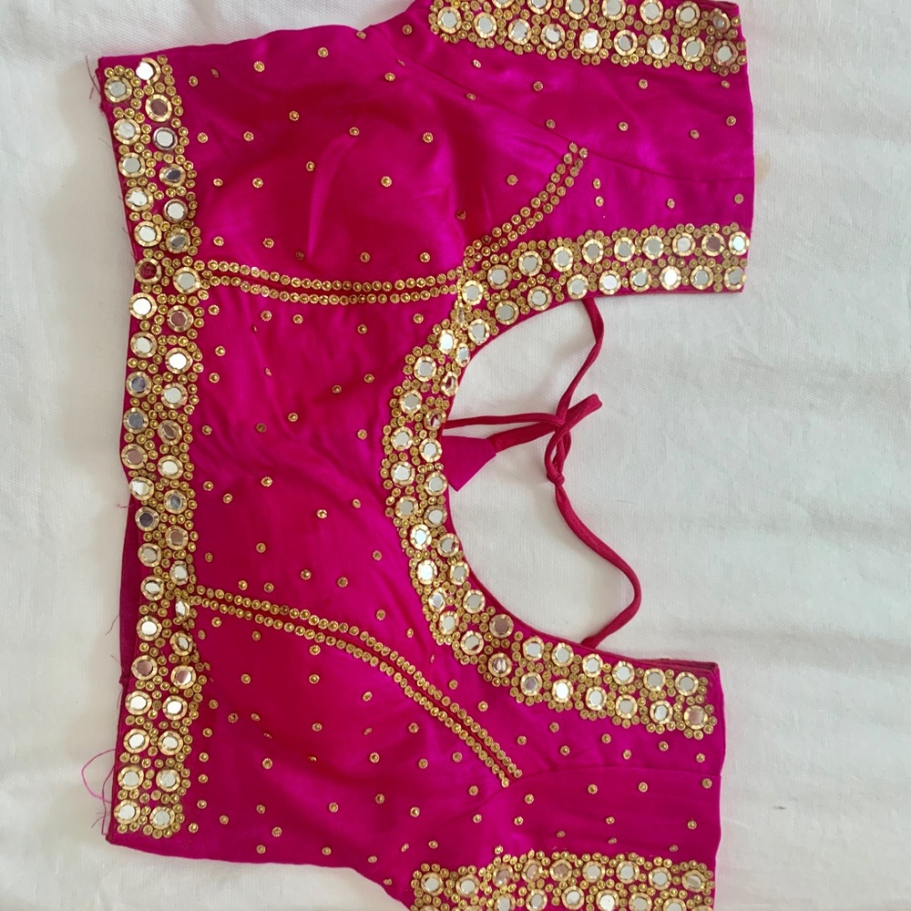 Saree hot pink top